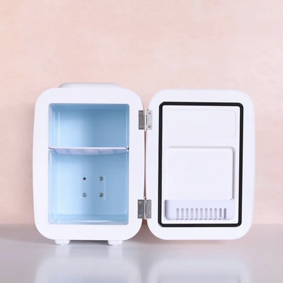 💝 GIVEAWAY 💝 MICA Beauty Deal Mini Fridge - Picture 4 of 4